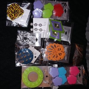 20+Items (Earring Bundle)